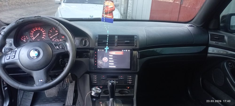 Продам БМВ е 39 М62 б35, решетка, скилет Ауди e-tron