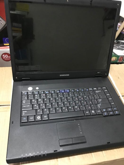 Ноутбук Самсунг r60+(Samsung r60+)на запчастини