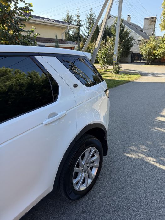 ПРОДАМ Land Rover Discovery Sport