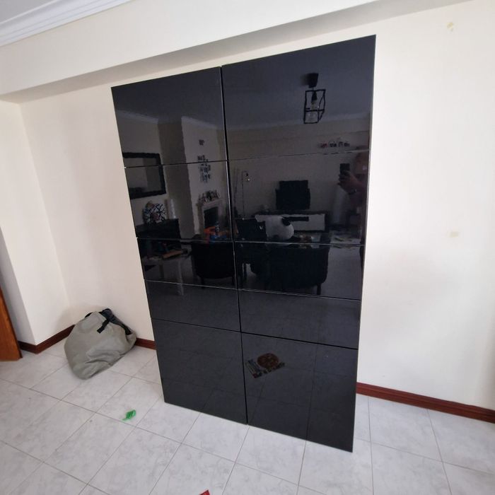 Vários móveis sala e roupeiro