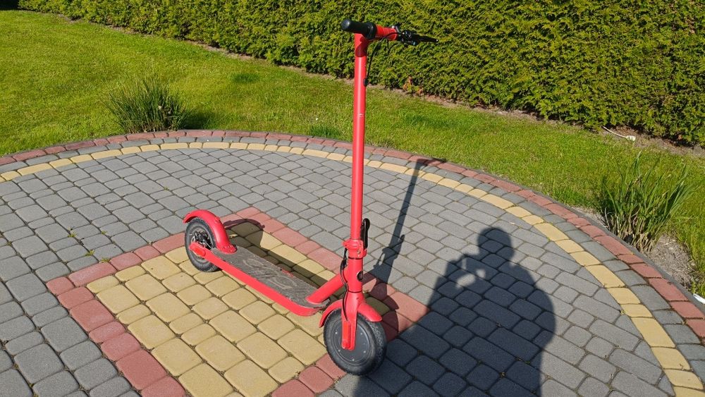 Witam sprzedam hulajnogę elektryczną