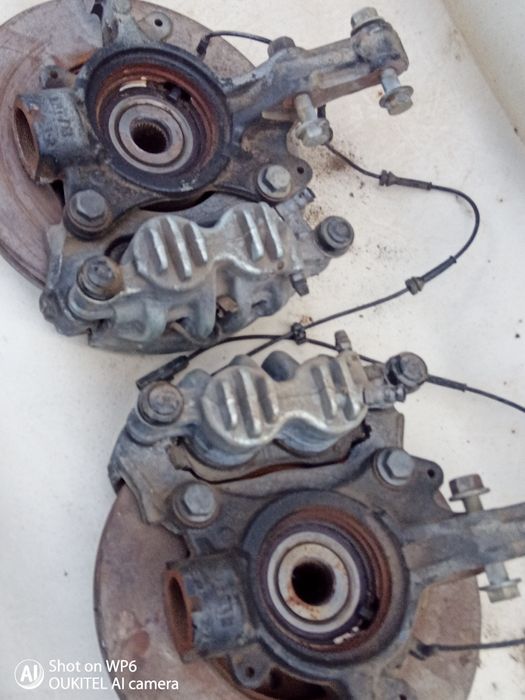 Продам поворотний кулак в зборі до РЕНО МАСТЕР 3