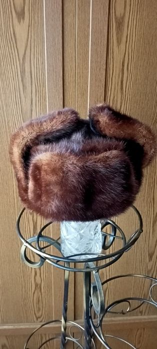 Норкові шапки , ціна за всі