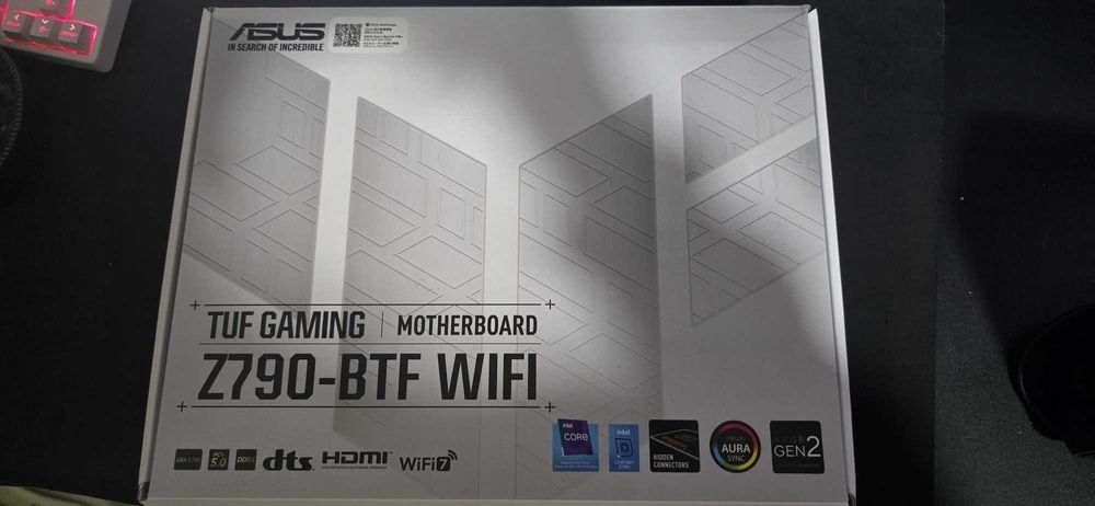 Motherboard ASUS Z790-BTF WIFI (Ler Descrição)