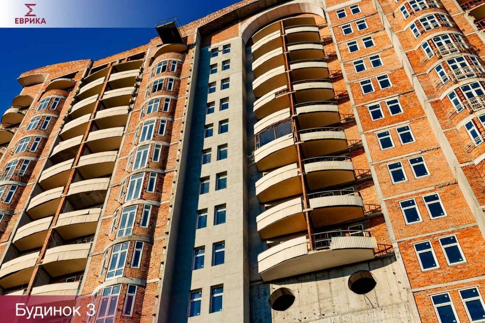 Продаж двухкімнатної квартири 99м2 вул. Василя Касіяна /метро Іподром 3хв / ВДНГ