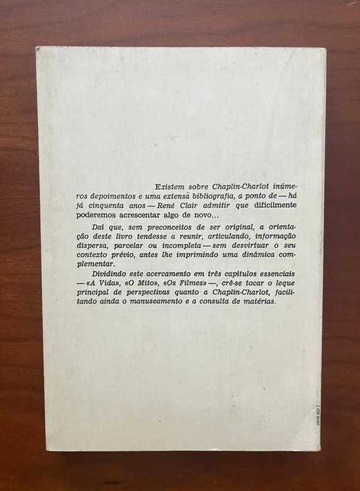 "Charles Chaplin - A vida, o mito, os filmes" de José de Matos Cruz