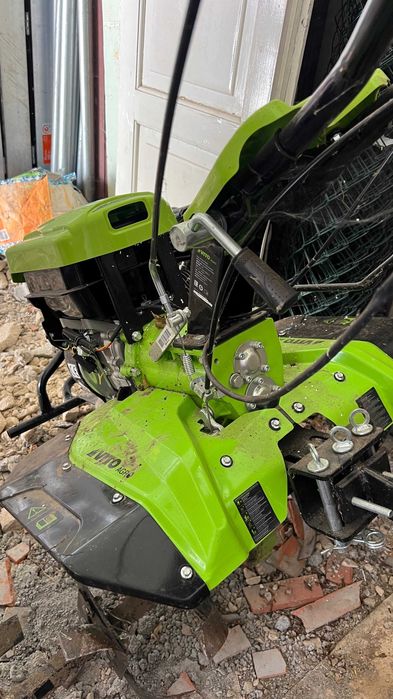 Motoenxada VITO AGRO 7CV Transmissão Direta – NOVA