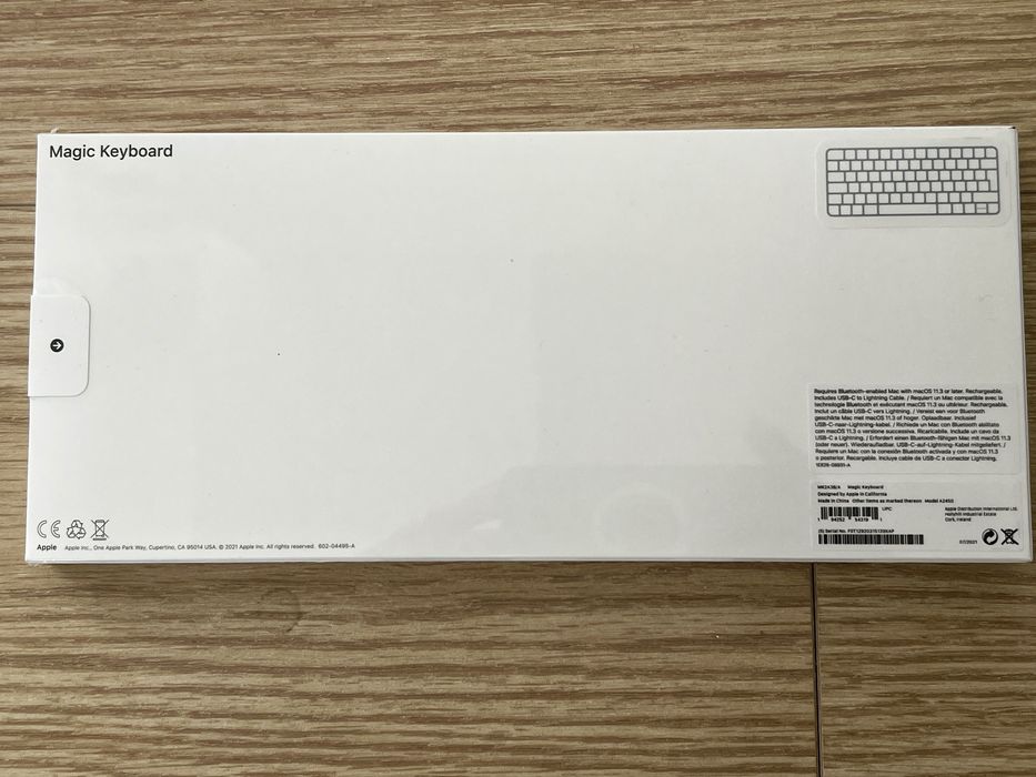 Apple Magic Keyboard (Model A2450) – Novo / Selado
