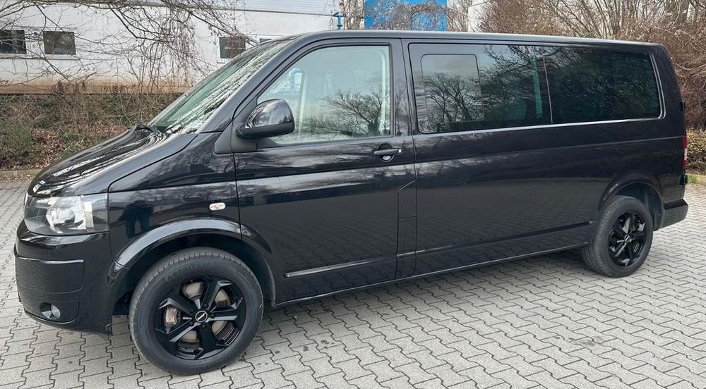 Volkswagen T5...