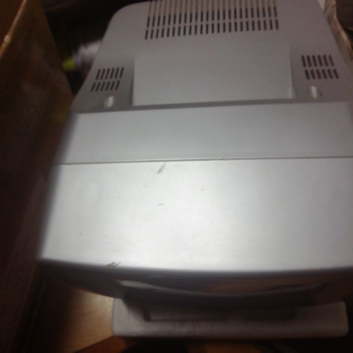 TV Roadstar 12v/24 230v