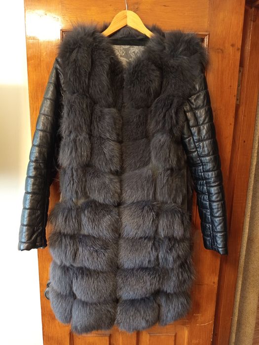 Шуба натуральна песець