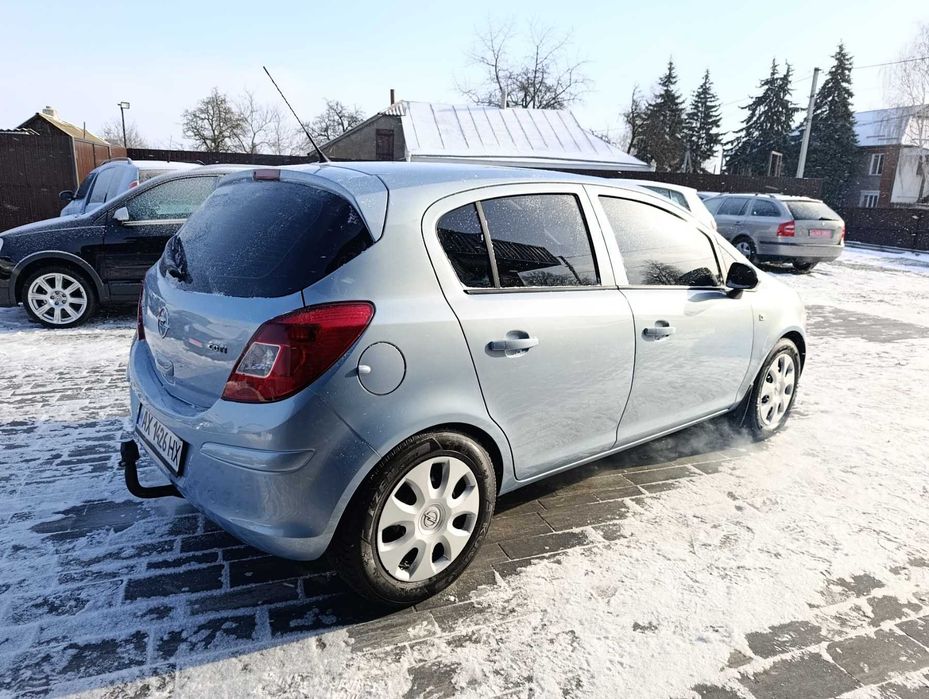 Опель корса  дизель, мкп6ст