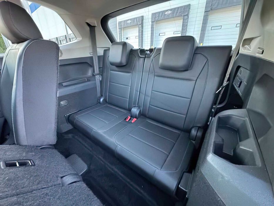 Volkswagen Tiguan SE      2020