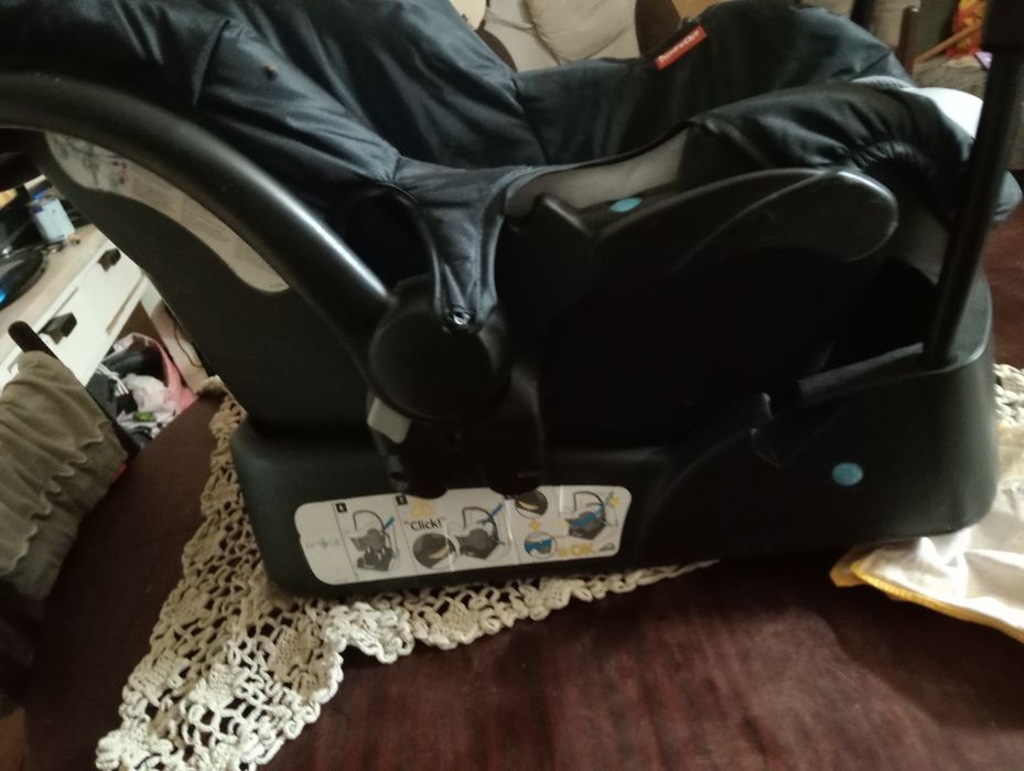 Vendo ovo com isofix