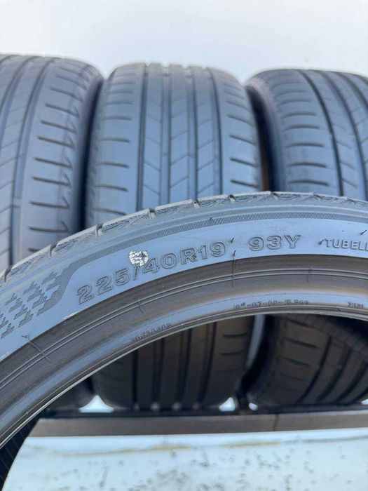 225/40/19 R19 Bridgestone Turanza T005 93Y RSC 3шт ЛІТО 6,5мм