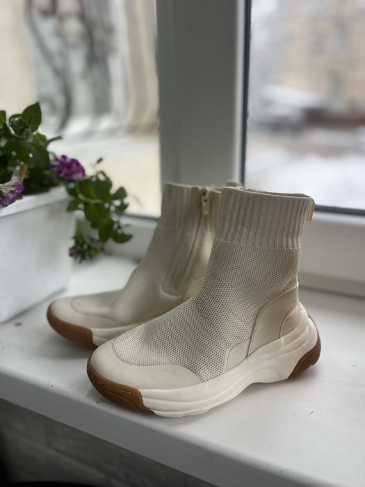 Кросівки для дівчинки ZARA