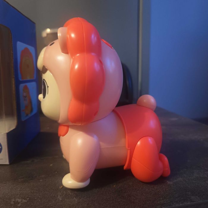 Zabawka raczkujący bobas