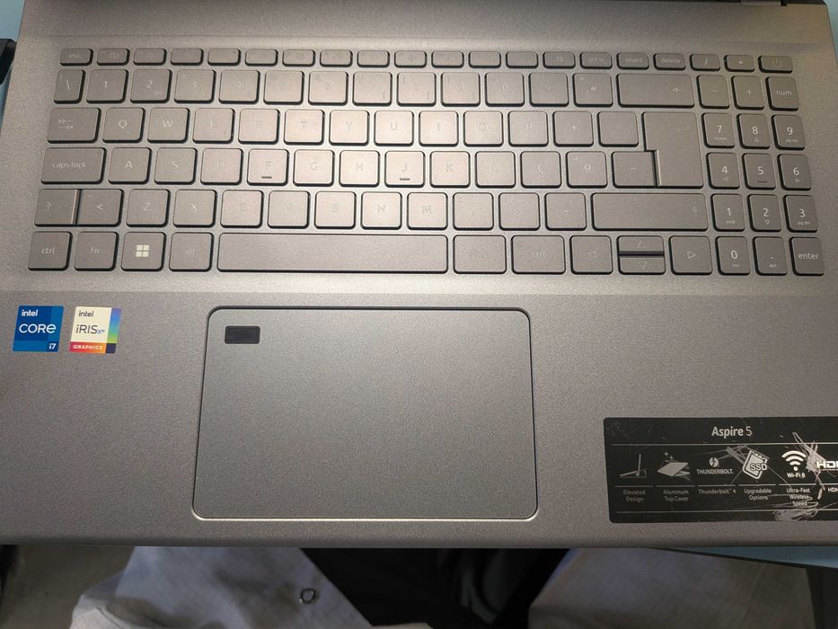 Acer Aspire 5 A515-57-745Q | Intel i7 | 32GB RAM | SSD 1TB | Windows 11