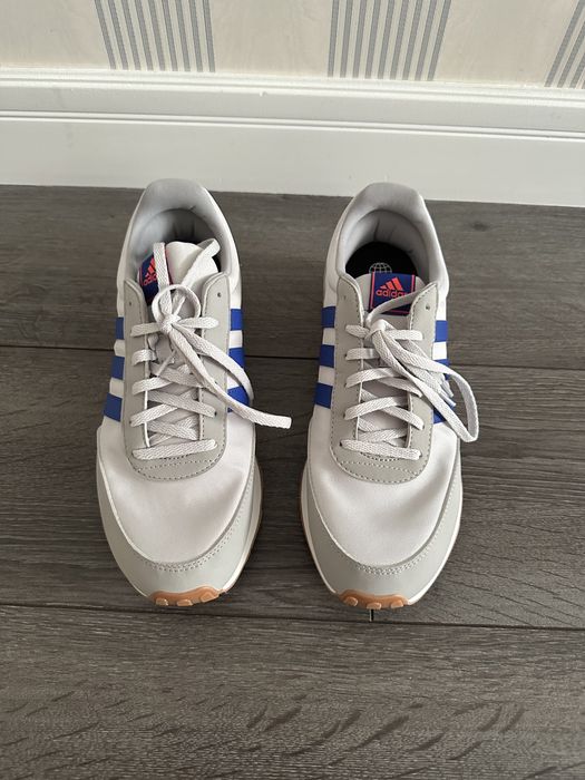 Продам нові чоловічі кросівки adidas оригінал