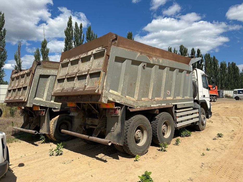 Самоскид Volvo FMX