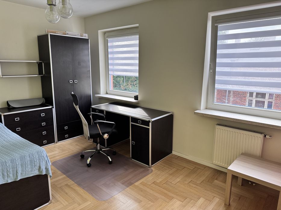 Mieszkanie 4 pokoje 82m centrum bezpośrednio garaż i  piwnica
