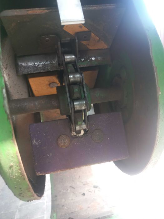 Комбайн John deere 1052