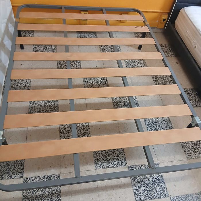 Cama com colchão