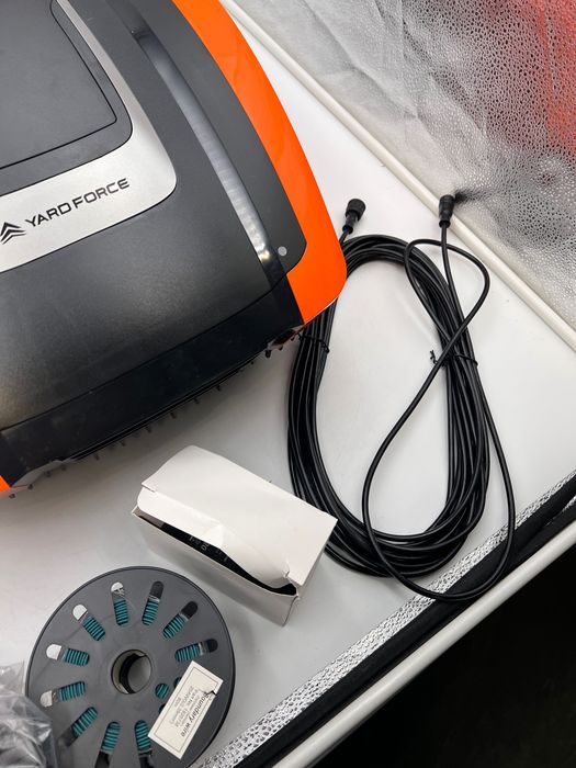 Robot koszący Yard force EasyMow szer. koszenia 16 cm NOWY NIGDY NIE KOSIŁ
