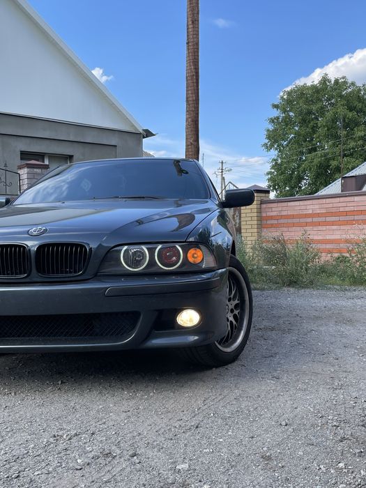 BMW E39 3.0i MT