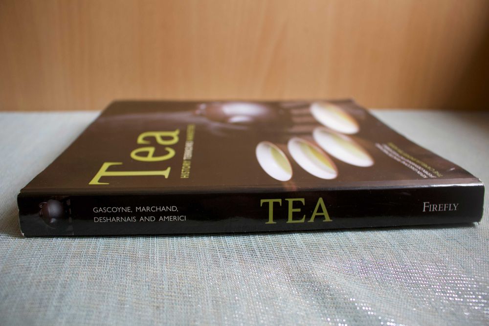 Livro sobre Chá em Inglês, de muita qualidade
