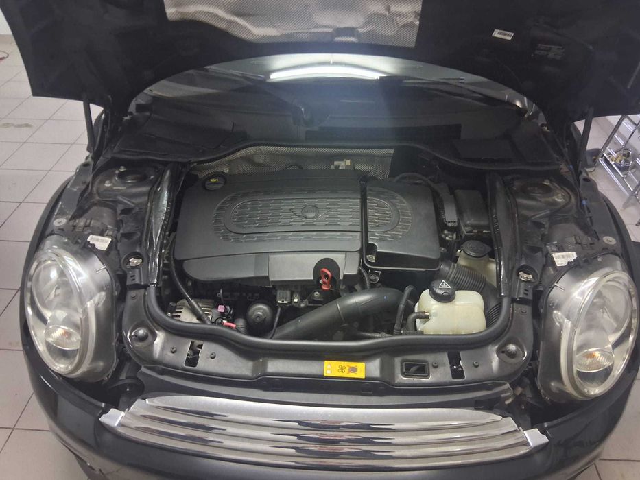 Mini Cooper D 1.6 R56