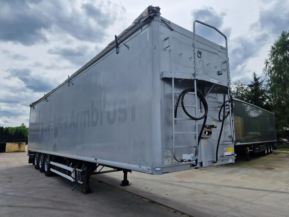 Stas Ruchoma podłoga 92m3 2017 rok