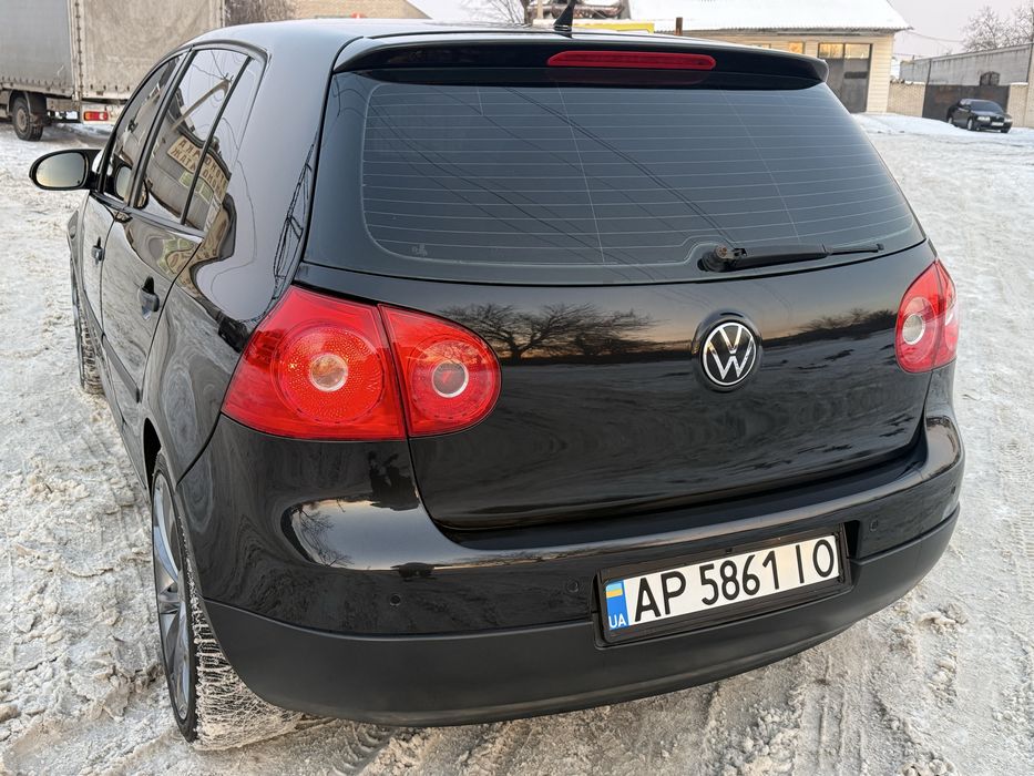 Продам Volkswagen Golf 5