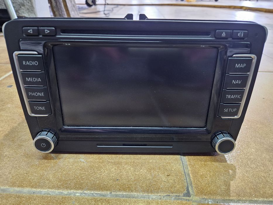 Radio para passat 2009