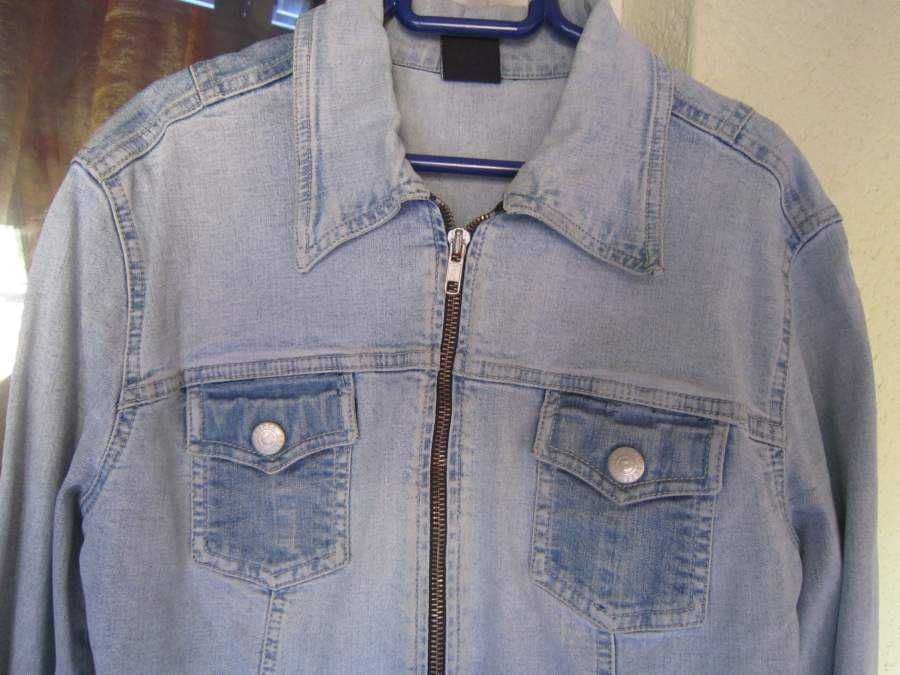 Blusão de Ganga Bershka - Mulher - Tamanho M