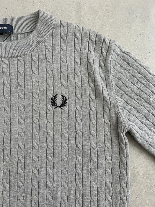 Camisola Fred Perry Malha Cinzenta - Tamanho S (Nova)