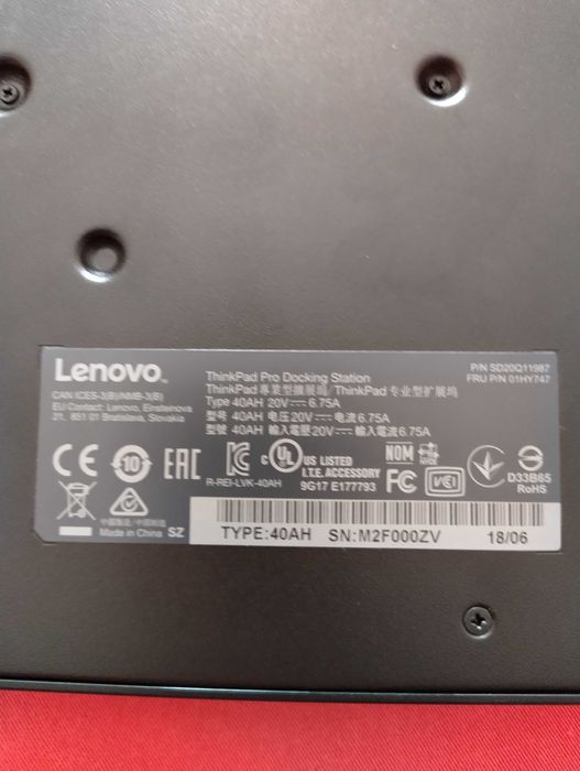 Lenovo - Thinkpad Pro Docking Station 40AH