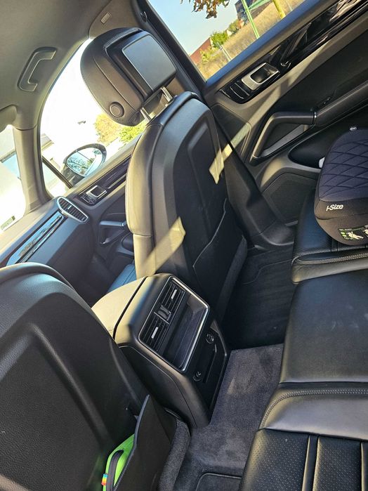 Porsche Cayenne S 440km  cesja leasingu