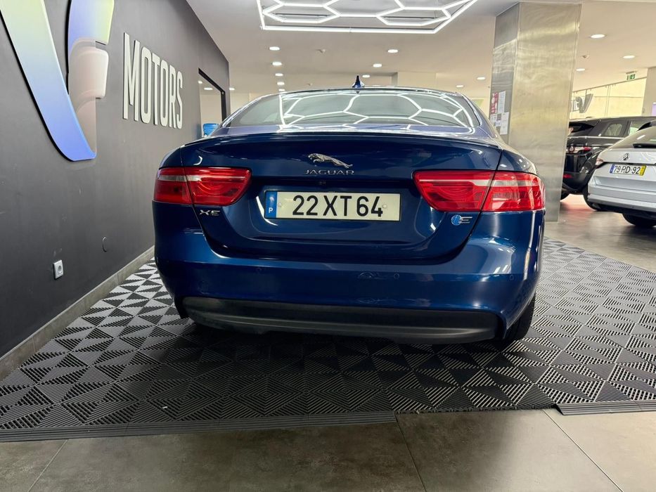 Jaguar XE 2.0 D R-Sport Aut.