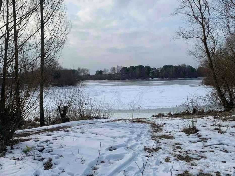 Земельна ділянка 12 соток на першій лінії від води!