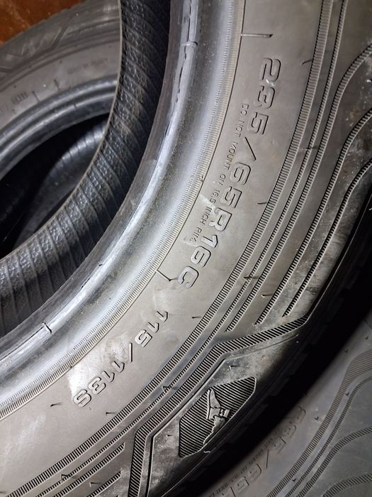 235/65 R16 C Goodyaer Vector 4seasons резина зима КОМПЛЕКТ , Пара