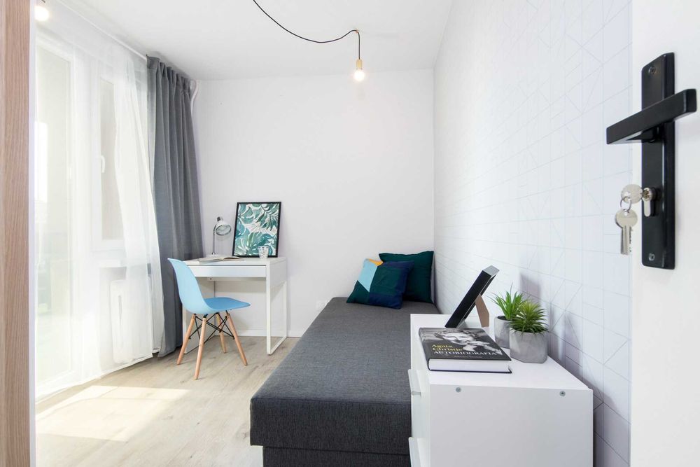 Komfortowy pokój z balkonem od 01.03 - Żytnia, UR,29 listopada, UEK