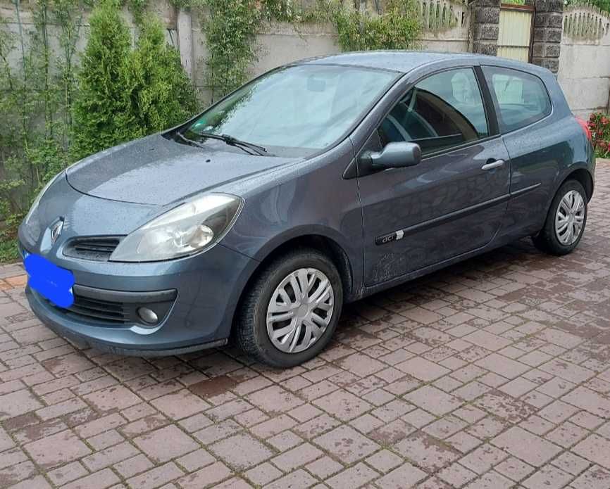 Продам Рено клио 1.5 дизель