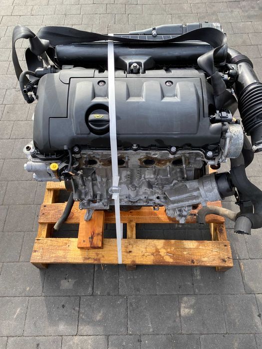 Silnik Kompletny citroen peugeot 1.6 Vti  5fw 308 5f05  MBGU31
