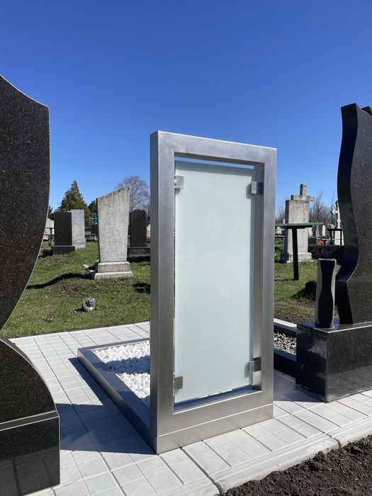 Памятник із нержавіючої сталі Памятник із фотосклом