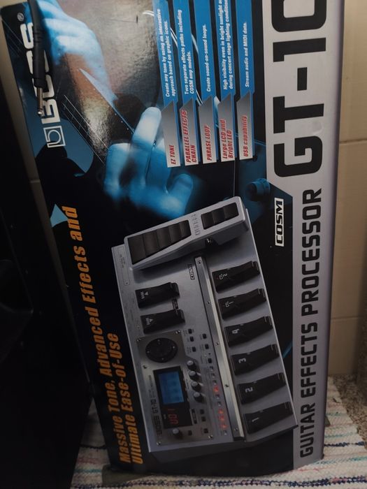 Pedaleira Boss gt10 como nova