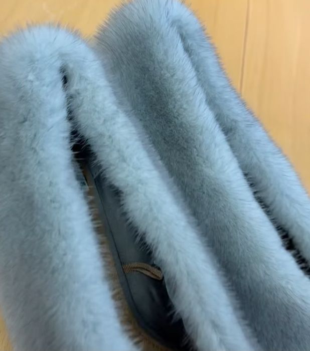 Красивые пушистые туфли