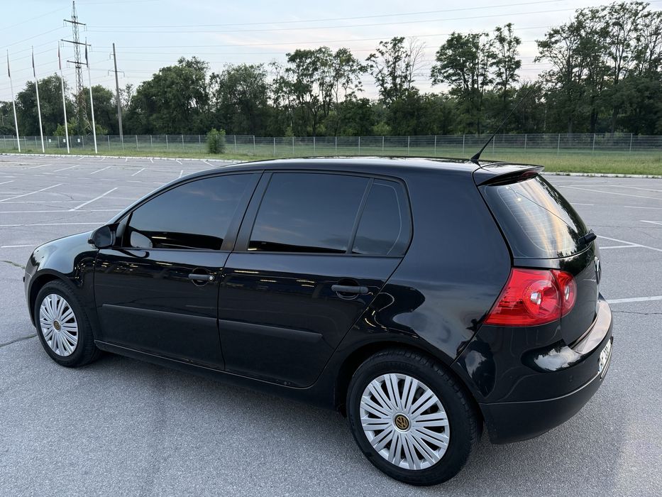 Продам Volkswagen golf 5