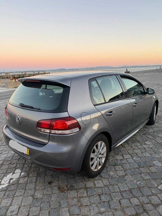 VW Golf VI 1.6 TDI BlueMotion 105cv | 113.000 km | Nacional | 2 proprietários