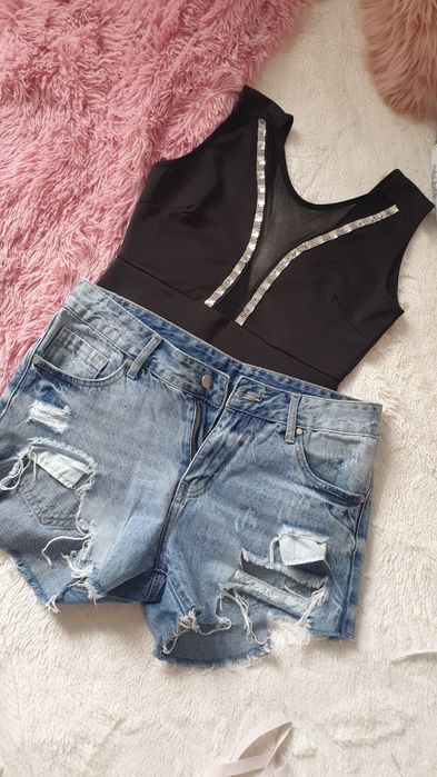 Body rozm s kamyczki